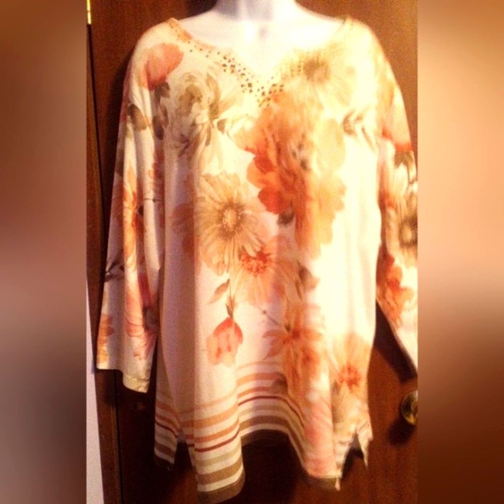 Women's blouse